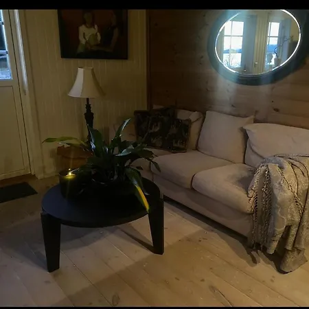 Ingeborgstova Holiday home Lii