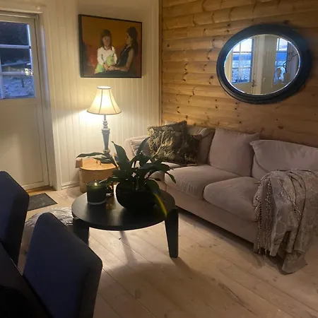 Ingeborgstova Holiday home *